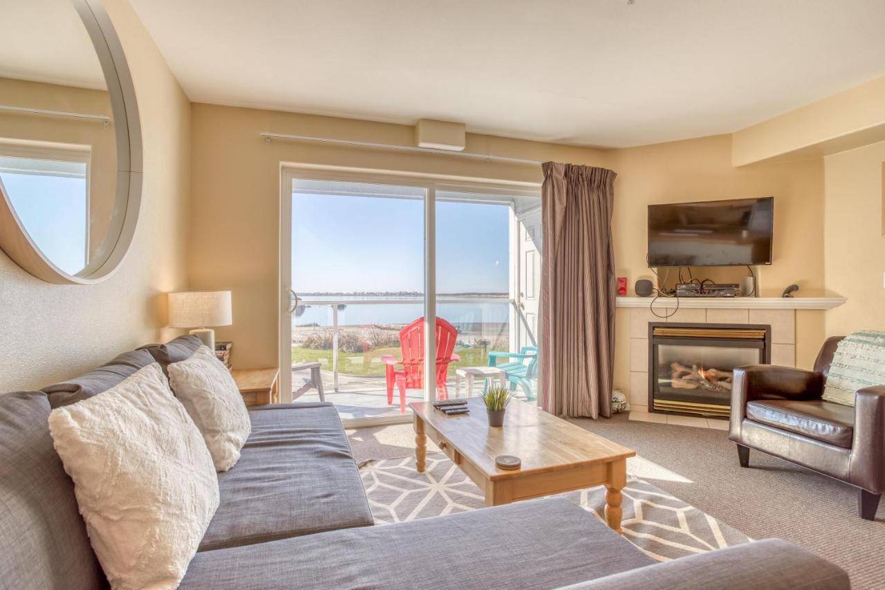 Birds Nest Suite Lincoln City Buitenkant foto