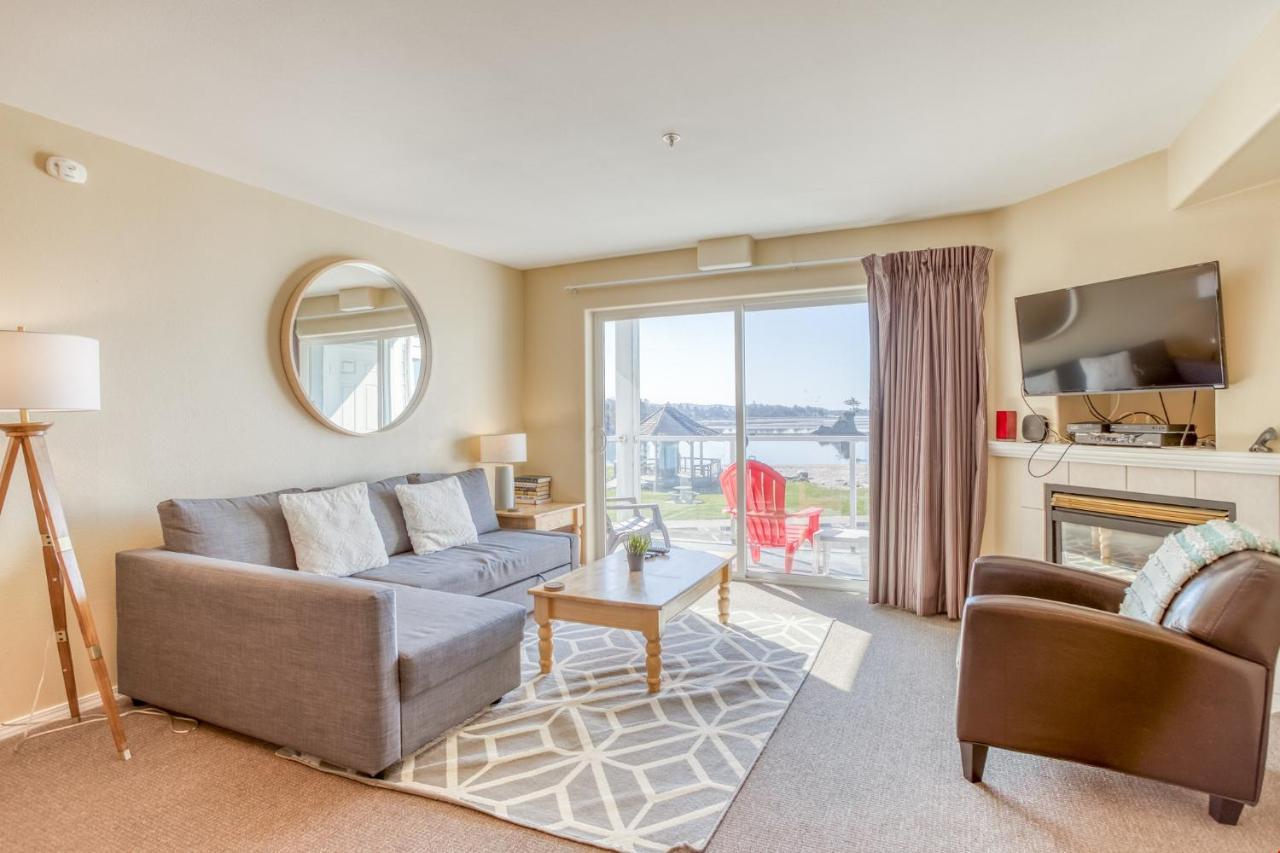 Birds Nest Suite Lincoln City Buitenkant foto